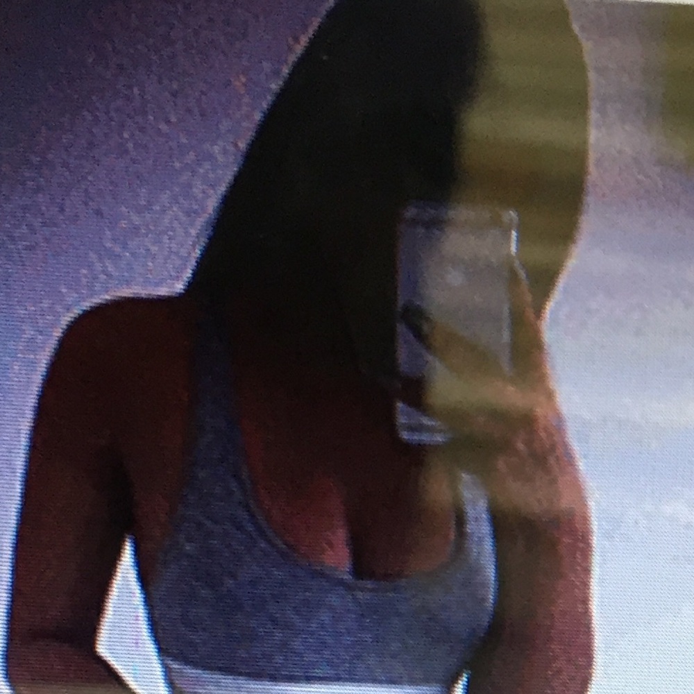 Meet your Posher, Gia